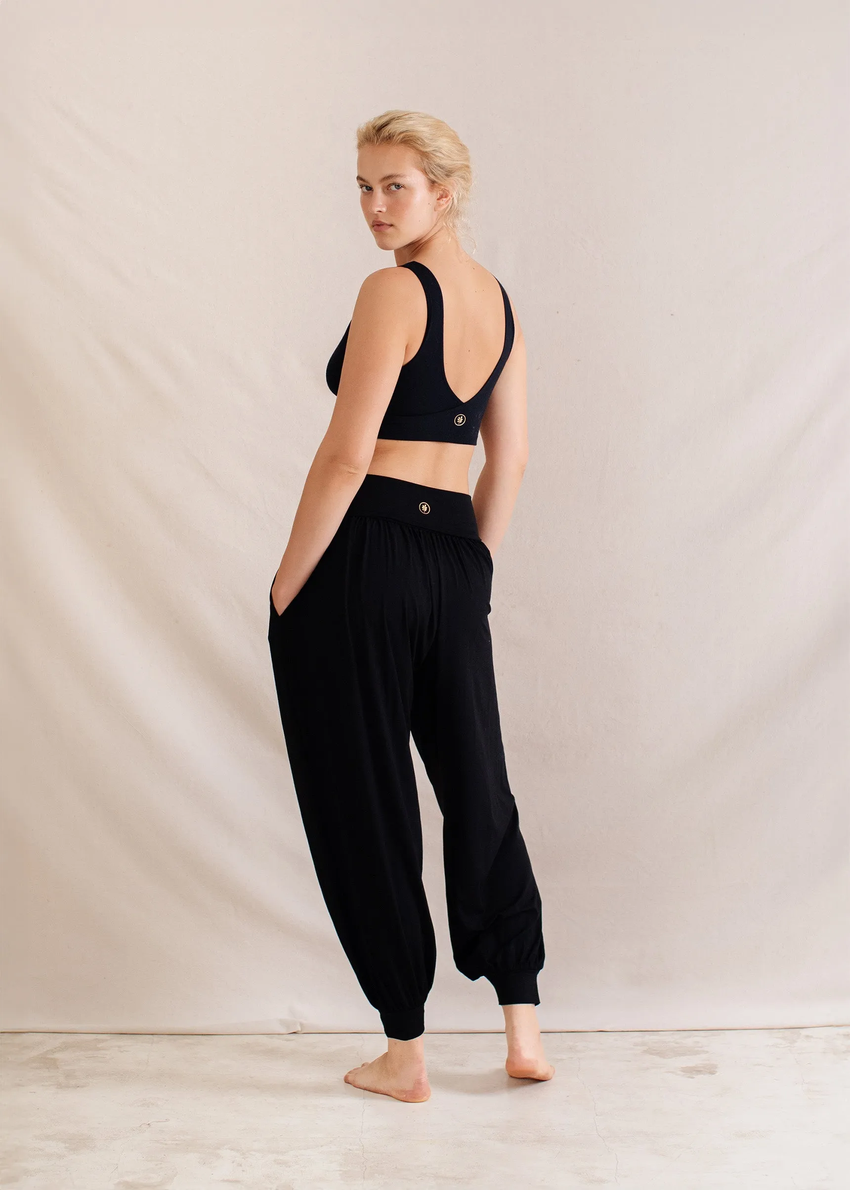 Alora Pants Black