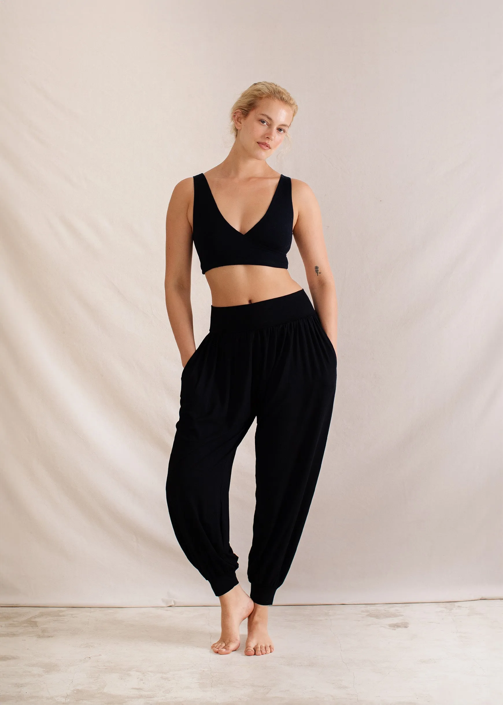 Alora Pants Black