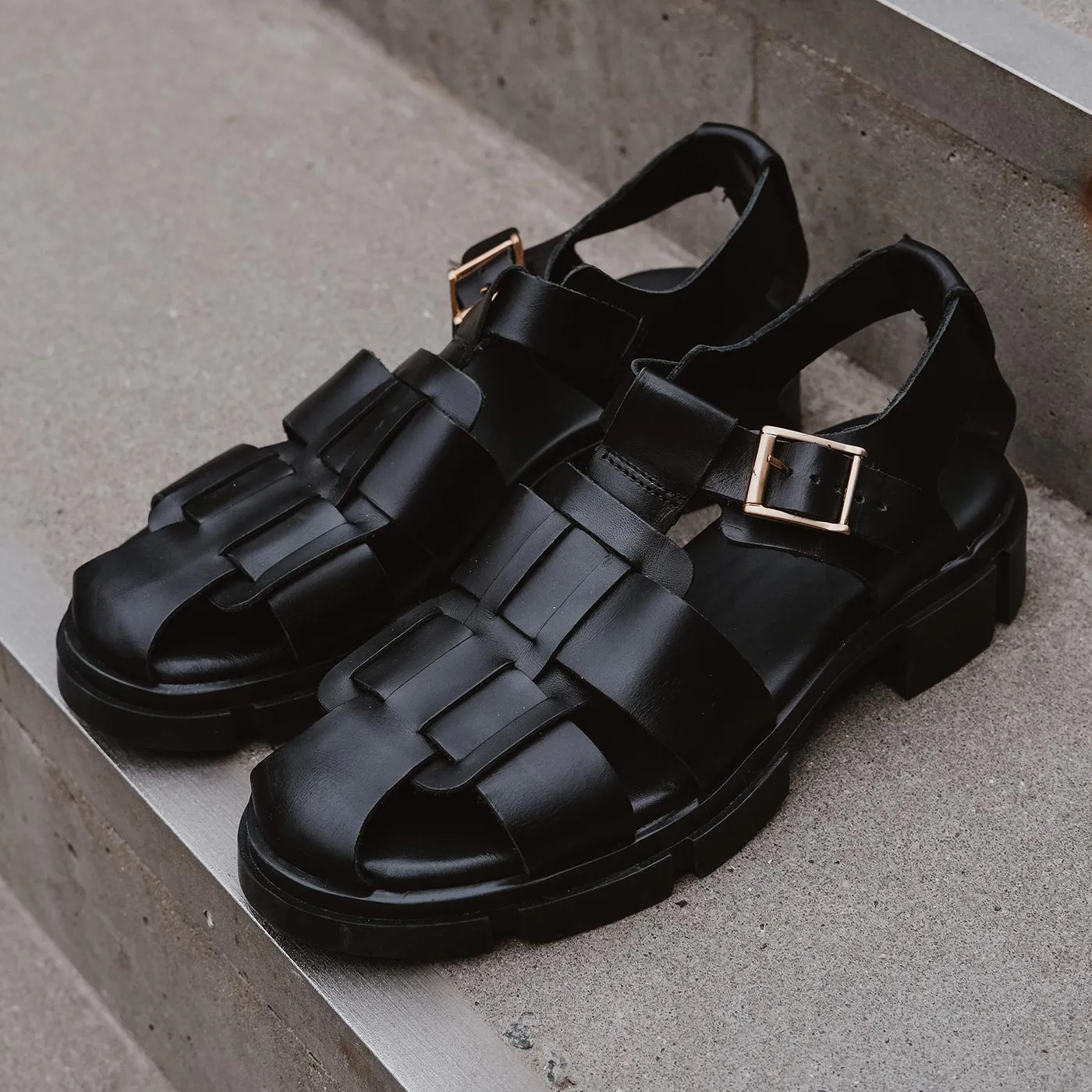 Alva sandal leather - Black