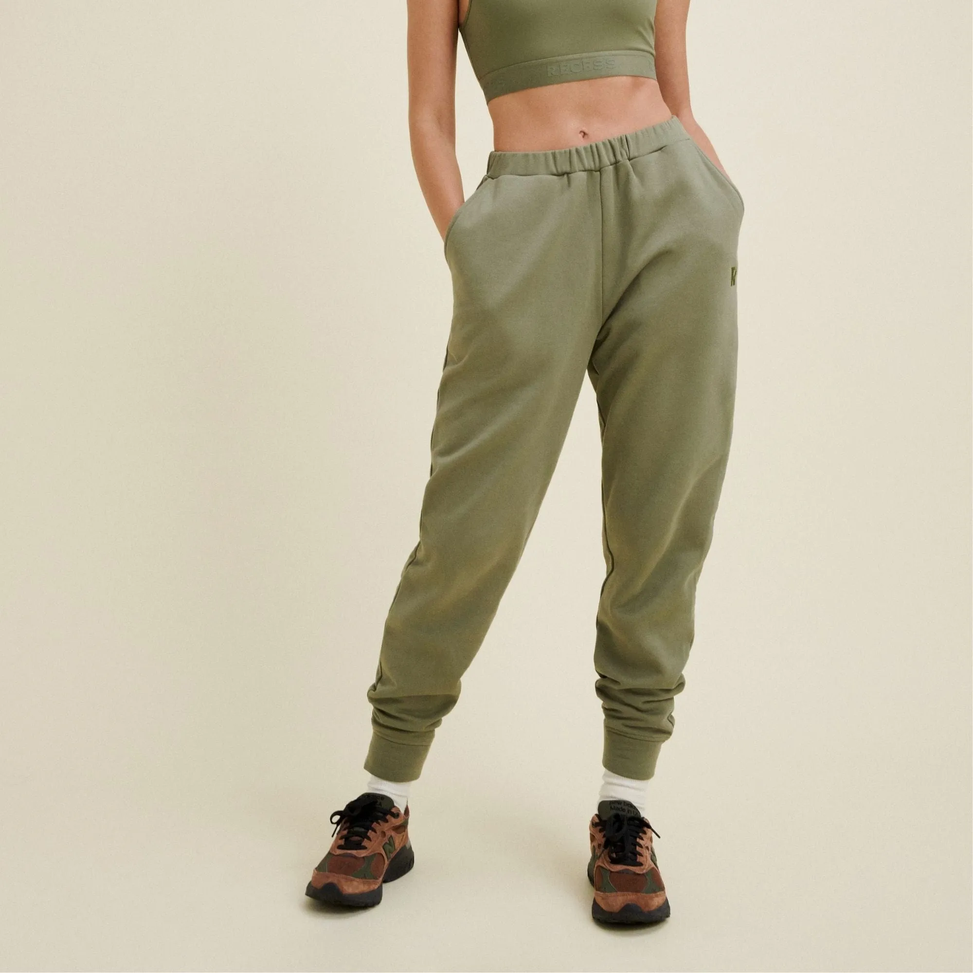 Bailey Sweatpant - Olive