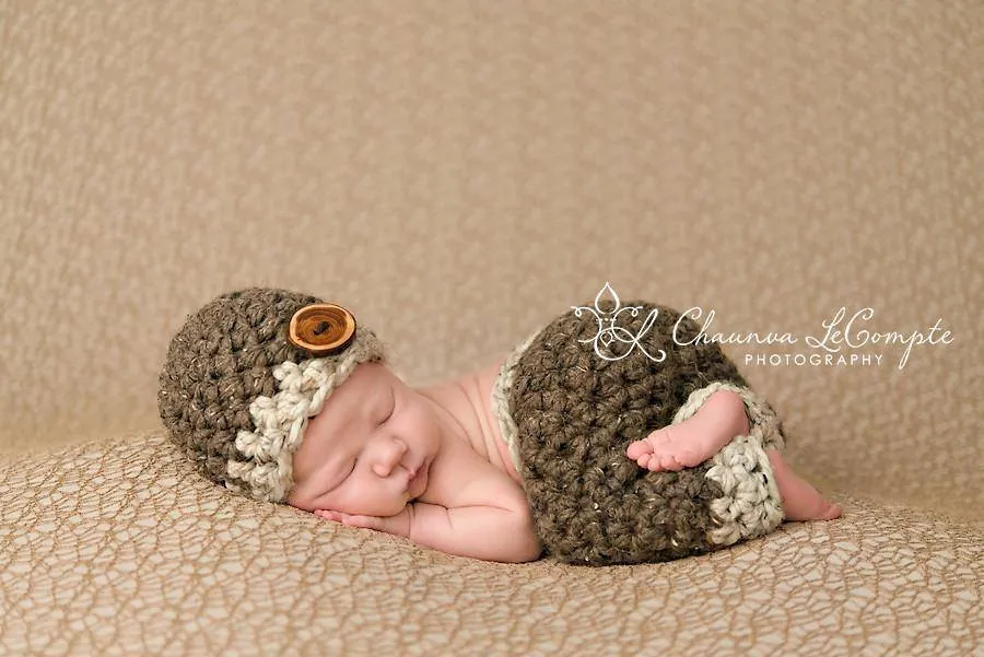 Barley Brown Oatmeal Button Hat