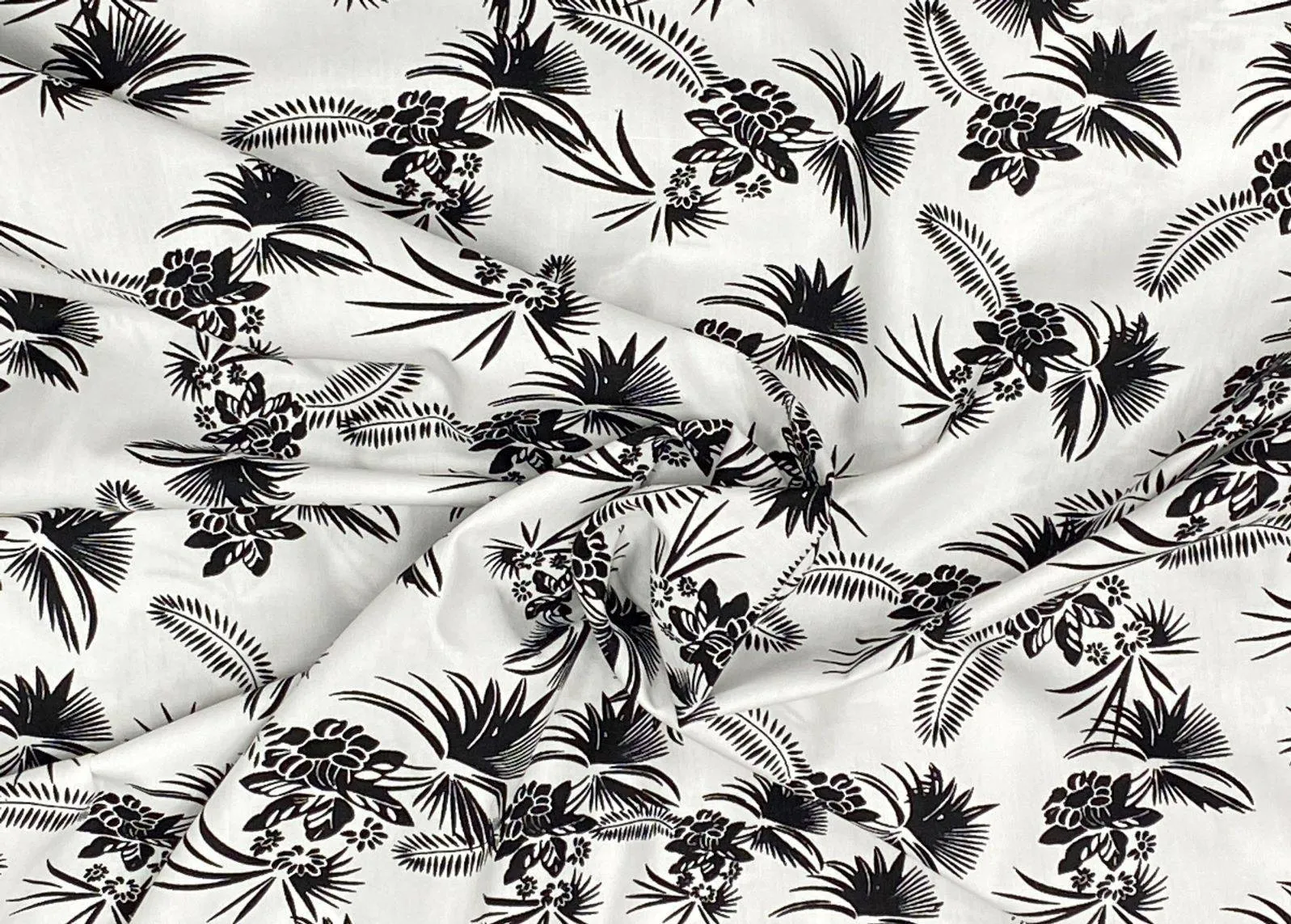 Feather Palm - Monochrome Cotton Poplin HALF METRE