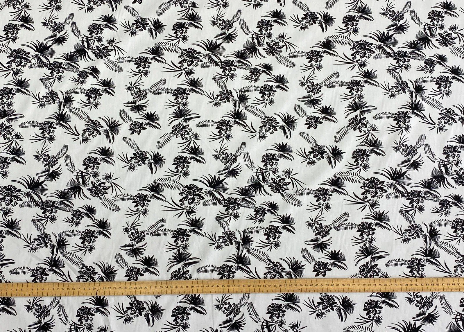 Feather Palm - Monochrome Cotton Poplin HALF METRE