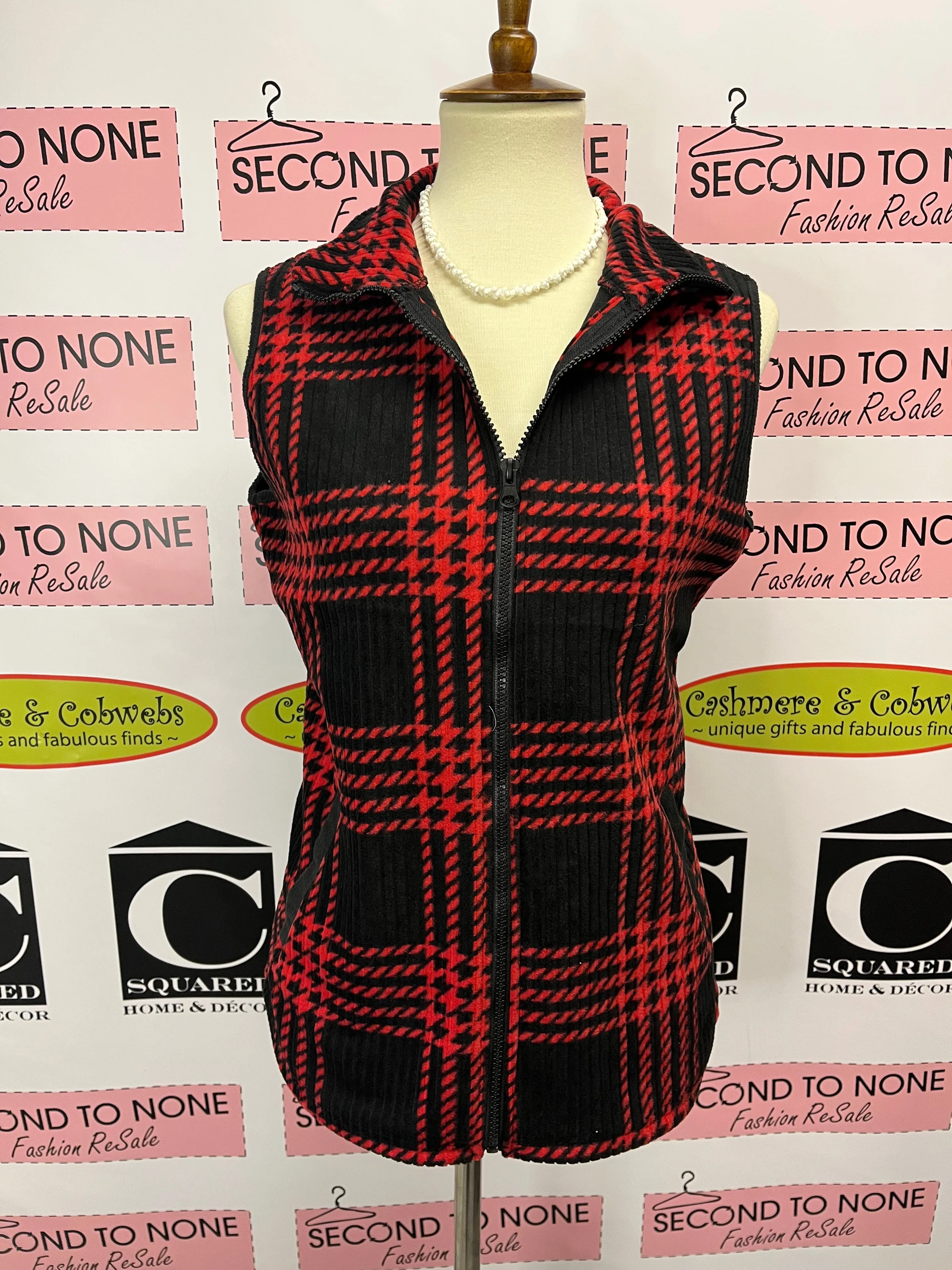 Fleece Large Check Vest (2 Colours)