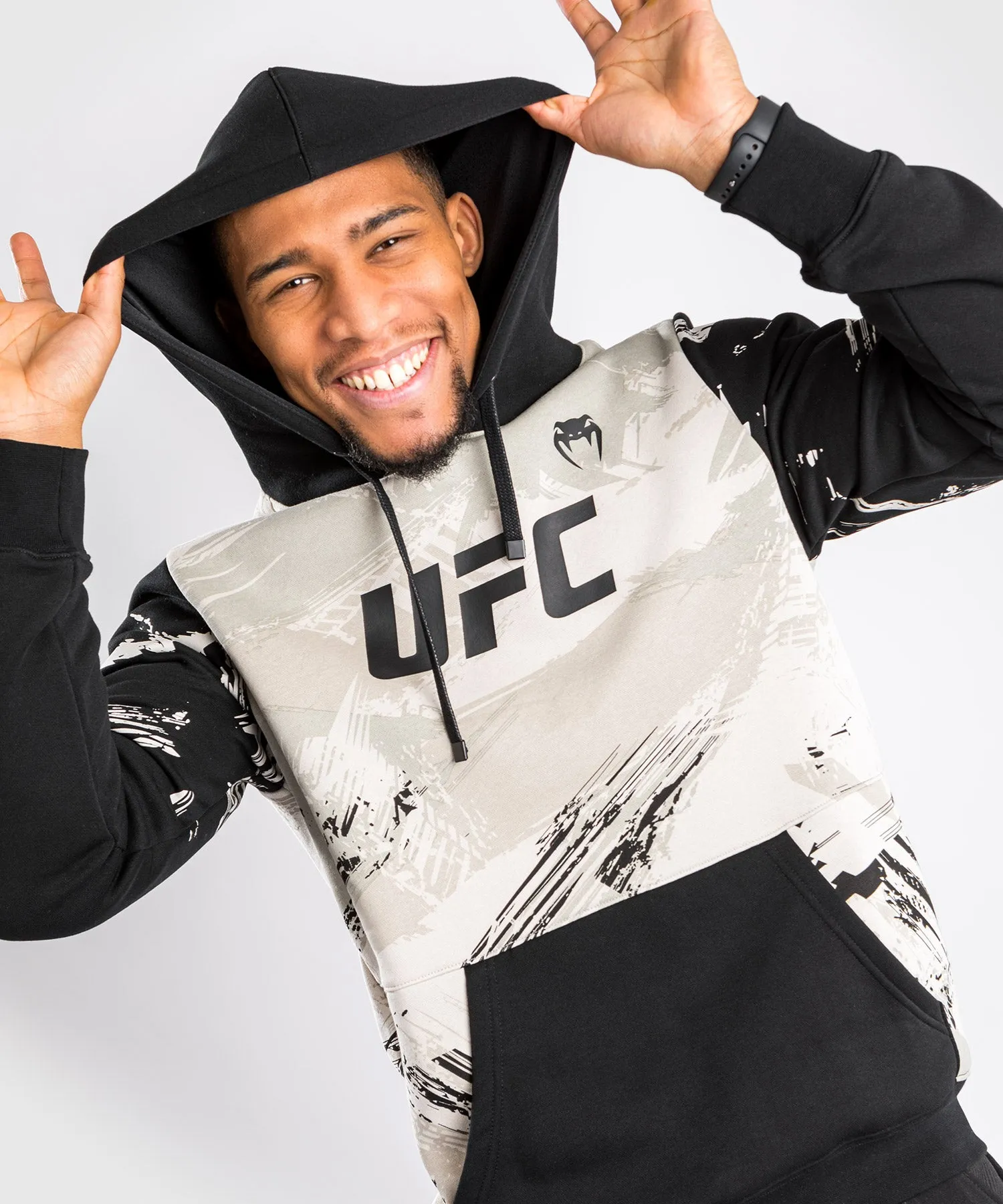 UFC Venum Authentic Fight Week 2.0 Men’s Pullover Hoodie - Sand/Black