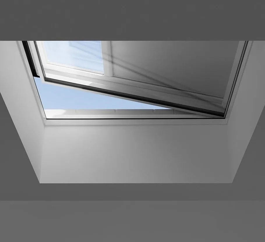 VELUX CVU 120090 1093 INTEGRA® Electric Curved Glass Rooflight Package 120 x 90 cm (Including CVU Double Glazed Base & ISU Curved Glass Top Cover)