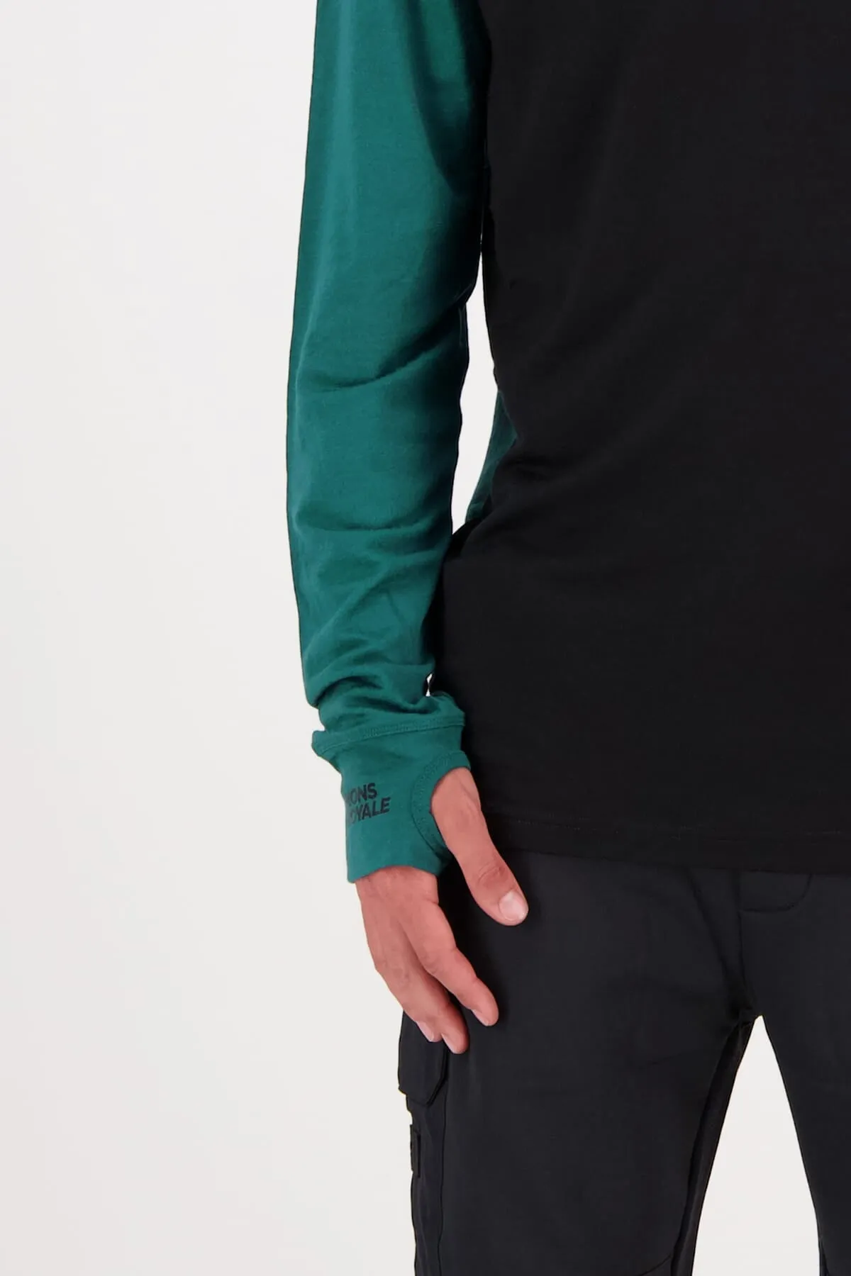 Yotei Merino Long Sleeve - Evergreen Black